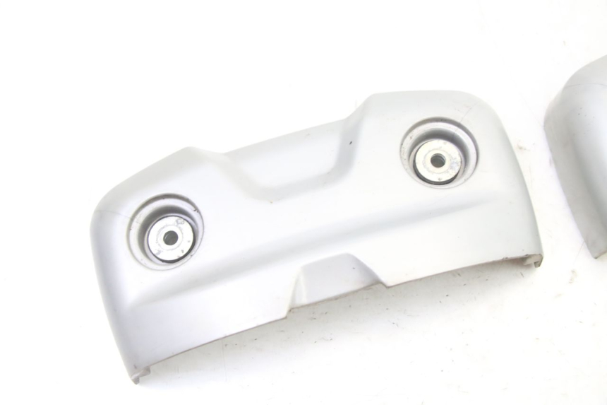 photo de MOTORKAP HONDA XLV VARADERO 125 (2000 - 2006) - Zoom op gebruiksstaat