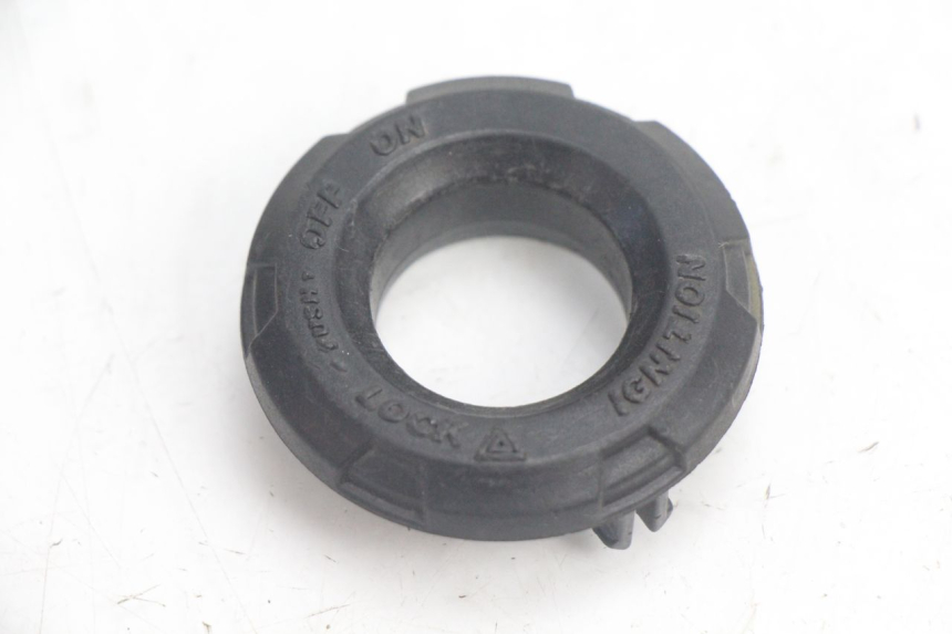 photo de NEIMAN DEKSEL KAWASAKI ER-6 ER6 F ABS 650 (2012 - 2016) - Hoofdaanzicht