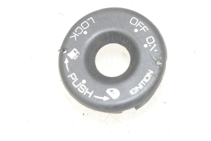 photo de NEIMAN KAPJE PIAGGIO MP3 HPE 300 (2019 - 2026) - Detail van het onderdeel