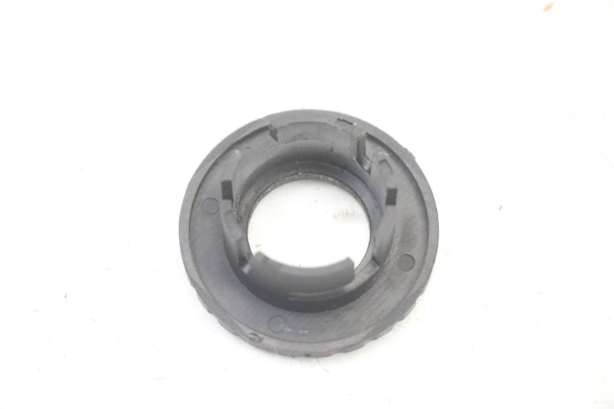 photo de NEIMAN KAPJE PEUGEOT TWEET 4T 50 (2023 - 2025) - Andere kijkhoek