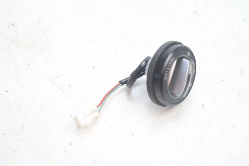 photo de NEIMANDEKSEL JM MOTORS R-MAX TECH 50 (2024 - 2026) - Andere kijkhoek