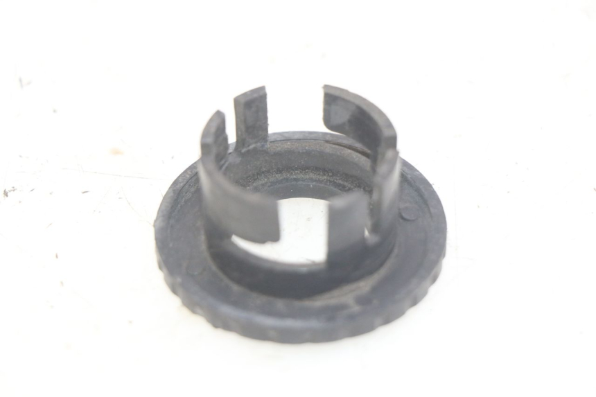 photo de NEIMAN KAPJE SYM SYMPHONY 125 (2009 - 2015) - Detail van het onderdeel