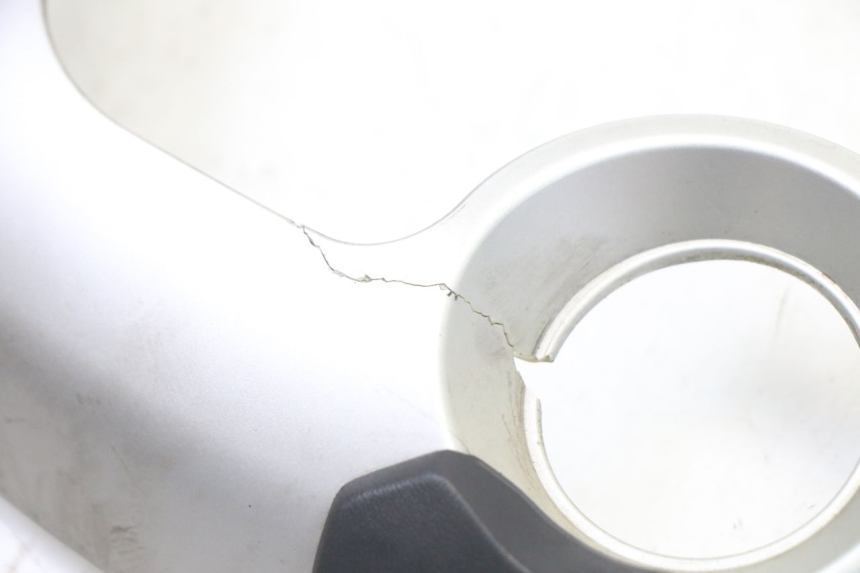 photo de NEIMAN KAPJE YAMAHA X-MAX XMAX 125 (2010 - 2013) - Detail van het onderdeel