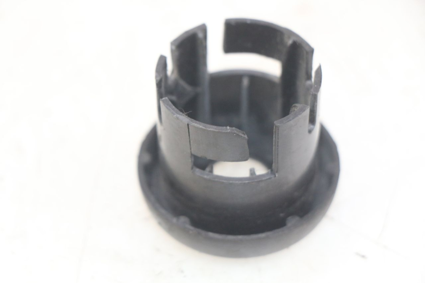 photo de NEIMAN KAPJE YAMAHA YP MAJESTY 125 (2007 - 2010) - Detail van het onderdeel