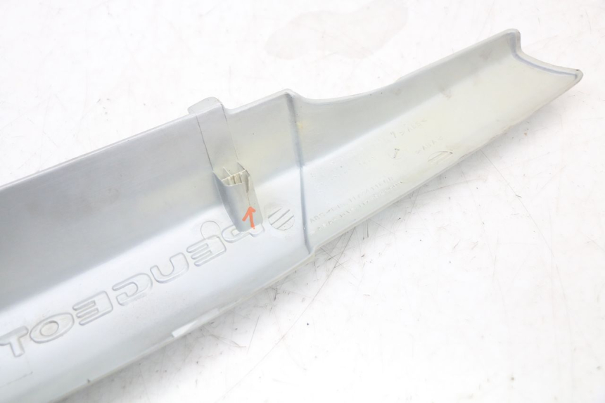 photo de RECHTER ZIJDE ONDERZITKAP PEUGEOT 103 VOGUE VS2 50 (2004 - 2017) - Gecontroleerd onderdeel