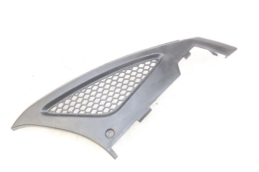 photo de RECHTER ZIJDE ONDERZITKAP KYMCO AGILITY RS 4T 50 (2009 - 2013) - Hoofdaanzicht