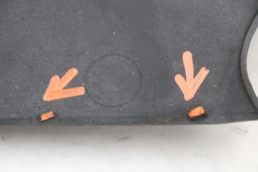 photo de RECHTER ZITBANKKAPJE BMW C1 125 (2000 - 2003) - Bevestigingspunten