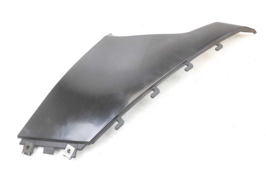 photo de RECHTER ZITBANKKAPJE BMW C1 125 (2000 - 2003) - Detail van het onderdeel