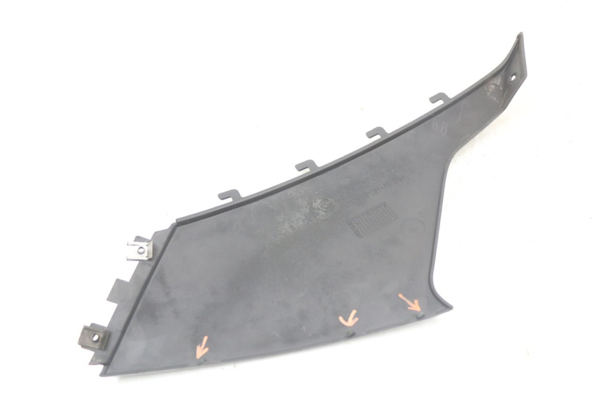 photo de RECHTER ZITBANKKAPJE BMW C1 125 (2000 - 2003) - Zoom op gebruiksstaat