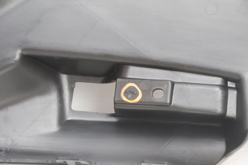photo de RECHTE ONDERZADDEKSEL PEUGEOT CITYSTAR 2T 50 (2018 - 2021) - Overzicht
