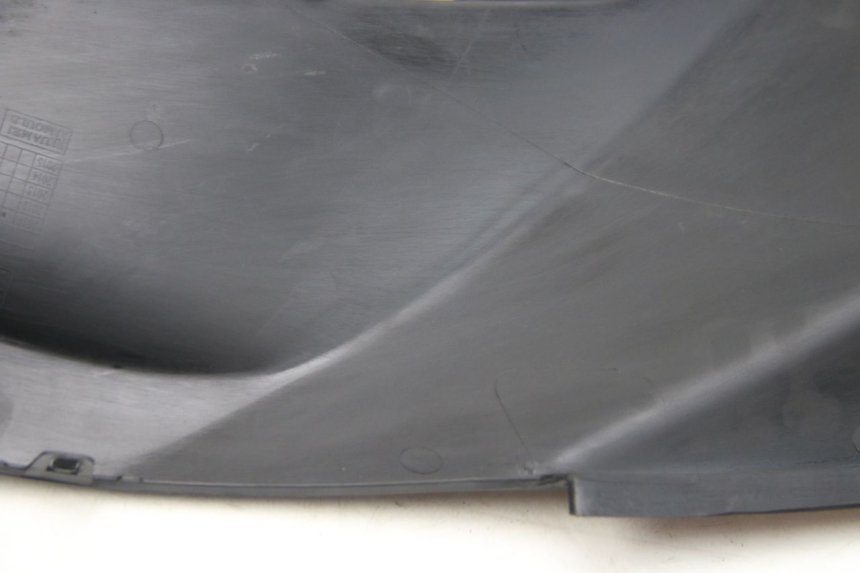 photo de RECHTER ZIJDE ONDERZITKAP PEUGEOT CITYSTAR 125 (2011 - 2017) - Markeringen en referenties