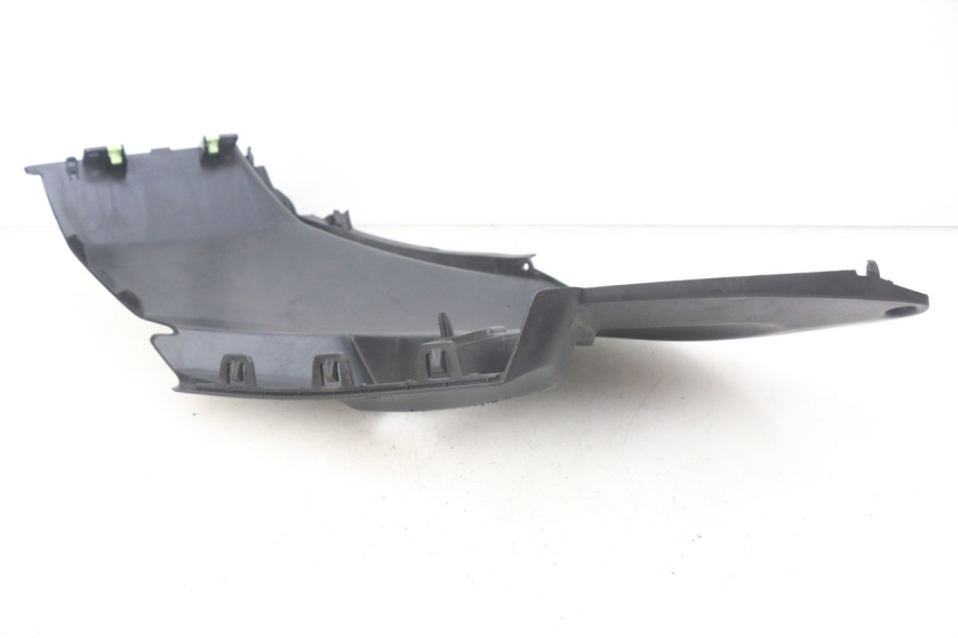 photo de RECHTER ZITPLAATDEKSEL PEUGEOT CITYSTAR 50 (2013 - 2017) - Detail van het onderdeel