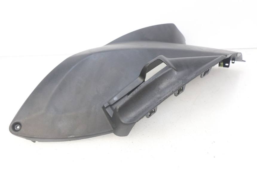 photo de RECHTER ZITPLAATDEKSEL PEUGEOT CITYSTAR 50 (2013 - 2017) - Technische close-up