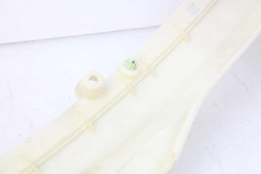 photo de RECHTER ZITPLAATDEKSEL PEUGEOT DJANGO 2T 50 (2014 - 2019) - Andere kijkhoek