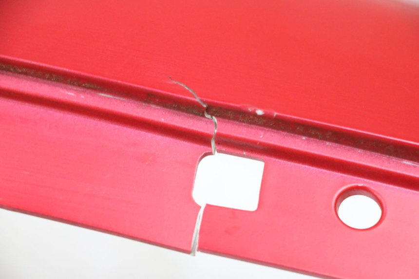 photo de RECHTER ZIJDE ONDERZITKAP PEUGEOT DJANGO 4T 50 (2014 - 2019) - Zoom op gebruiksstaat