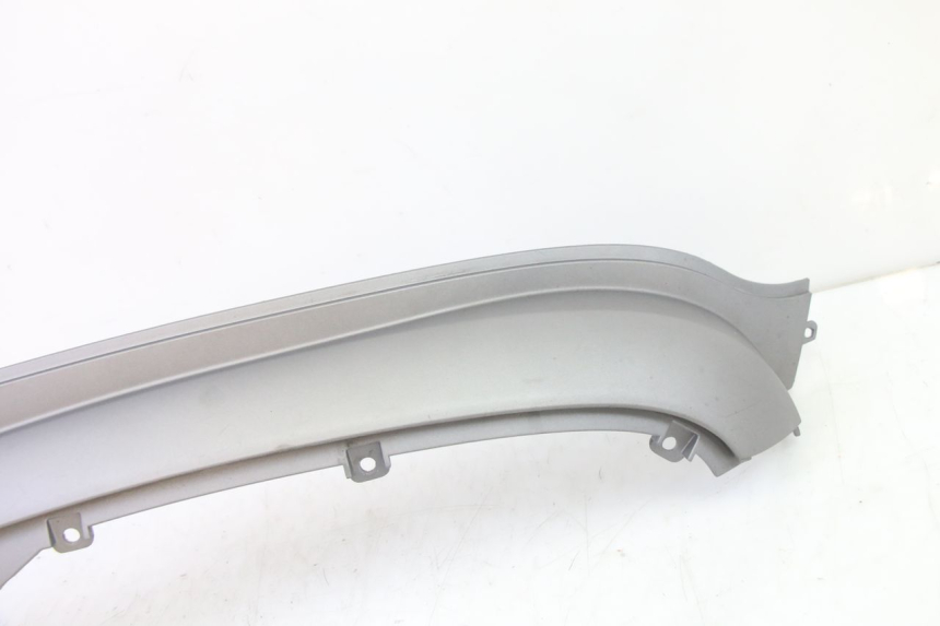 photo de RECHTER ZITBANKKAPJE SYM FIDDLE 3 III 125 (2014 - 2020) - Zoom op gebruiksstaat