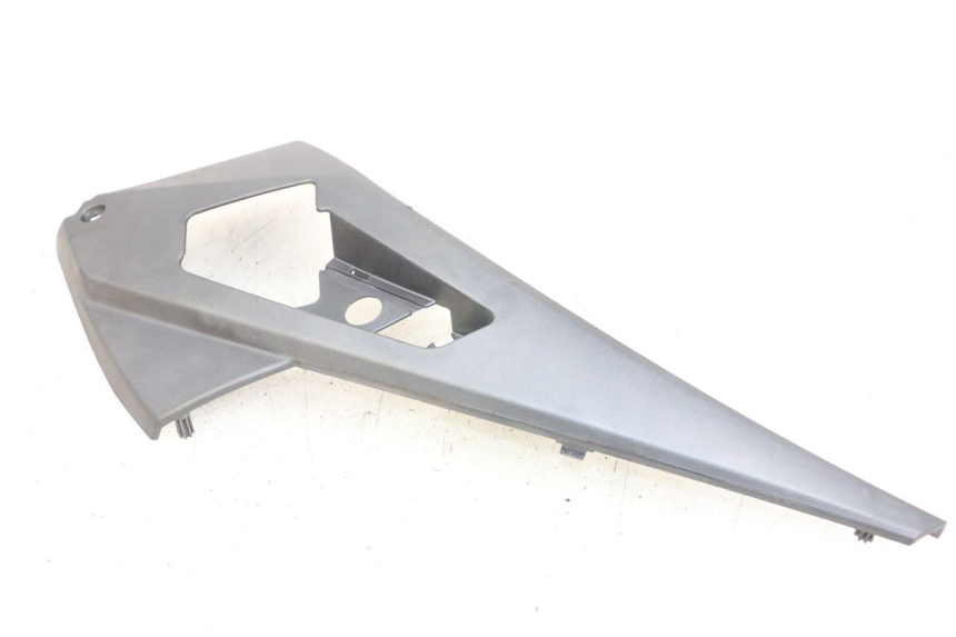 photo de RECHTER ZIJDE ONDERZITKAP PEUGEOT GEOPOLIS RS 125 (2007 - 2009) - Hoofdaanzicht