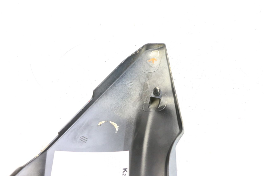 photo de RECHTER ONDERZITKAP KAWASAKI GPZ RX 1000 (1986 - 1988) - Detail van het onderdeel