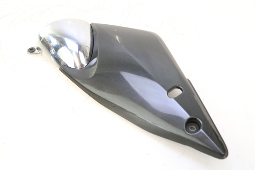 photo de RECHTE ONDERZADDEKSEL SUZUKI GSF N BANDIT 1200 (2001 - 2005) - Technische close-up