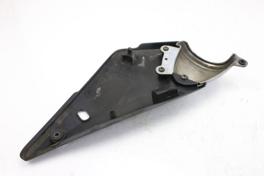 photo de RECHTER ZIJDE ONDERZITKAP SUZUKI GSF S BANDIT 600 (2000 - 2004) - Andere kijkhoek