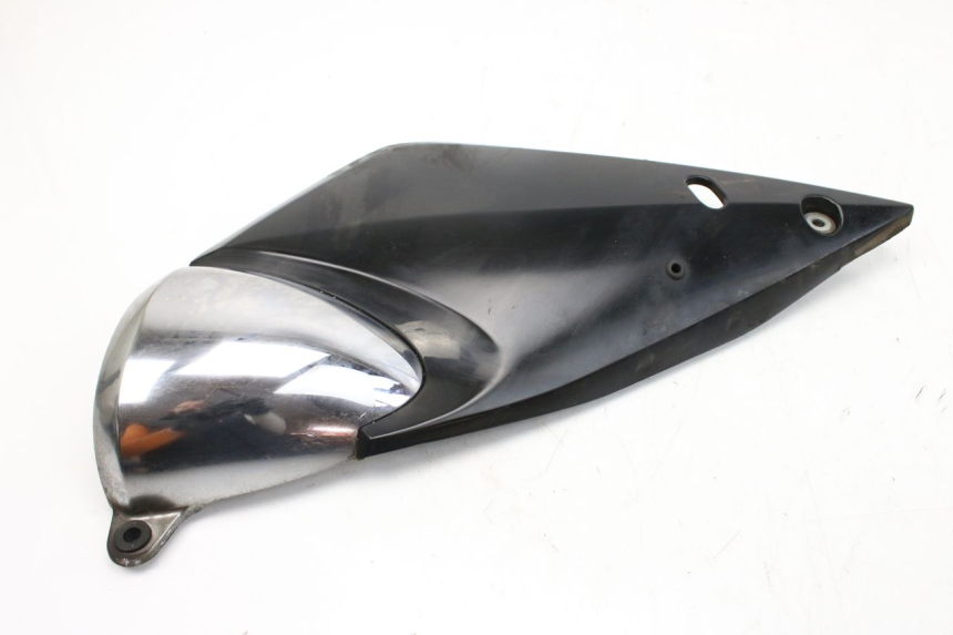 photo de RECHTER ZIJDE ONDERZITKAP SUZUKI GSF S BANDIT 600 (2000 - 2004) - Technische close-up