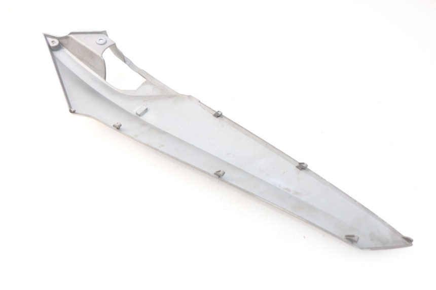 photo de RECHTER ZITPLAATDEKSEL SYM GTS EFI ABS 125 (2012 - 2016) - Zoom op gebruiksstaat