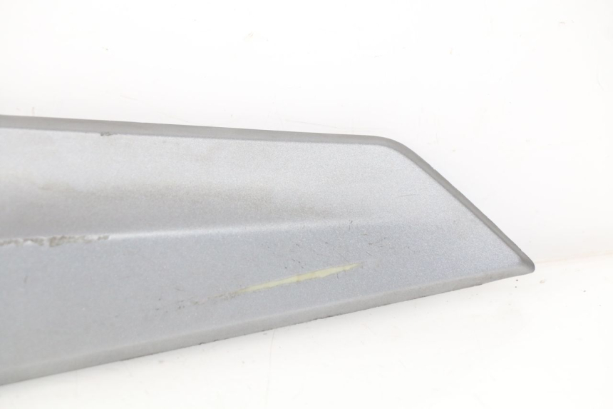 photo de RECHTER ZITPLAATDEKSEL SYM GTS EFI ABS 125 (2012 - 2016) - Overzicht