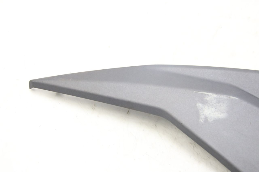 photo de RECHTER ZIJDE ONDERZITKAP SYM JET 4 4T 50 (2018 - 2021) - Zoom op gebruiksstaat