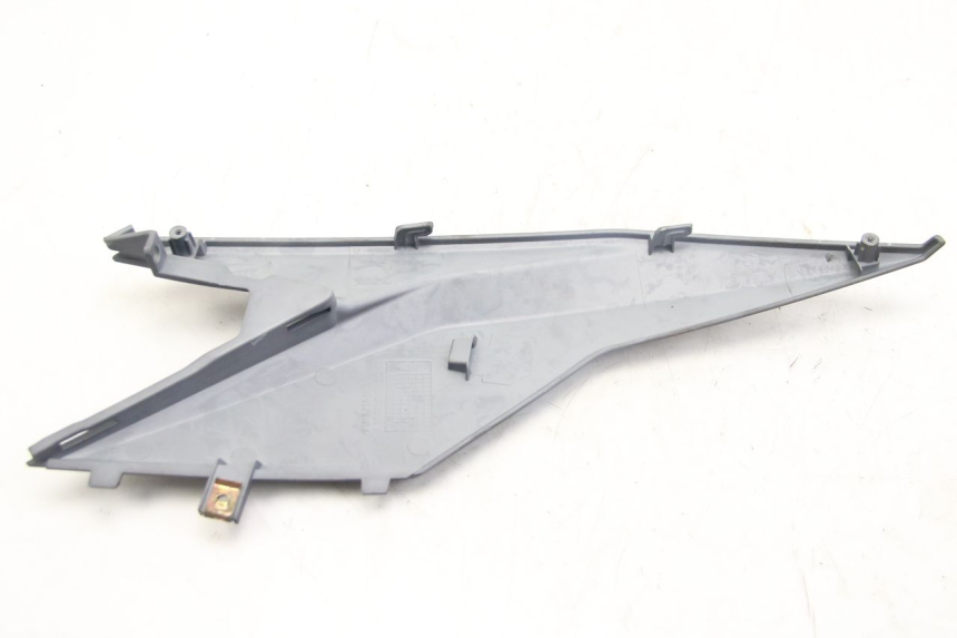 photo de RECHTER ZIJDE ONDERZITKAP SYM JET 4 4T 50 (2018 - 2021) - Andere kijkhoek