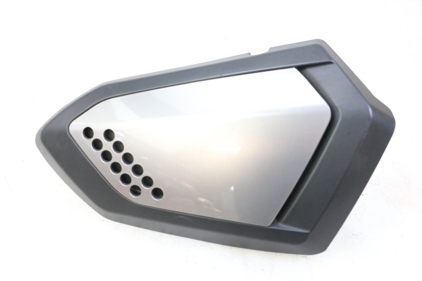 photo de RECHTER ZIJDE ONDERZITDEKSEL KEEWAY K-LIGHT KLIGHT 125 (2018 - 2025) - Hoofdaanzicht