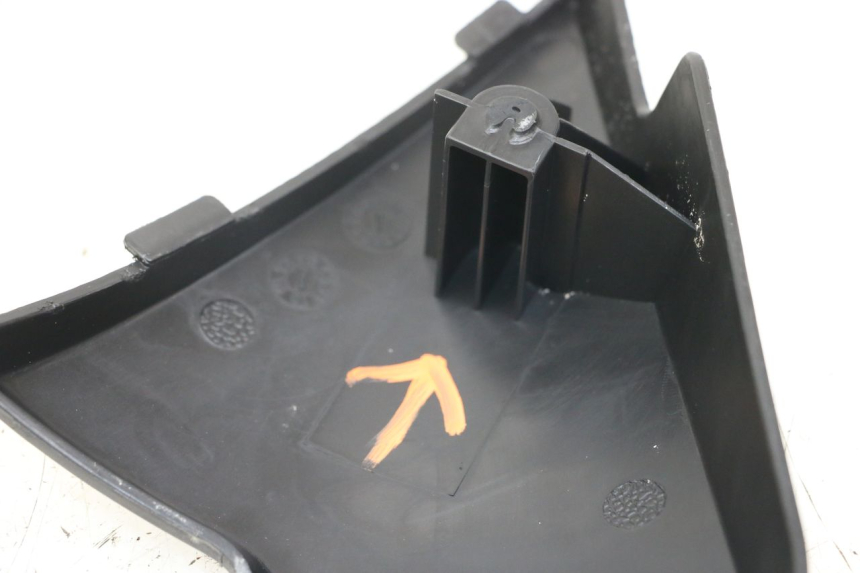 photo de RECHTER ZIJDE ONDERZITJE AFDEKKING KYMCO K-PW K-PIPE 50 (2012 - 2017) - Andere kijkhoek