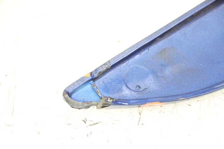 photo de RECHTER ZITPLAATDEKSEL KAWASAKI ZR7 ZR-7 S 750 (1999 - 2004) - Zoom op gebruiksstaat