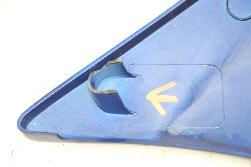 photo de RECHTER ZITPLAATDEKSEL KAWASAKI ZR7 ZR-7 S 750 (1999 - 2004) - Technische close-up