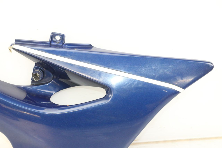 photo de RECHTER ZITPLAATDEKSEL KAWASAKI ZR7 ZR-7 S 750 (1999 - 2004) - Bevestigingspunten