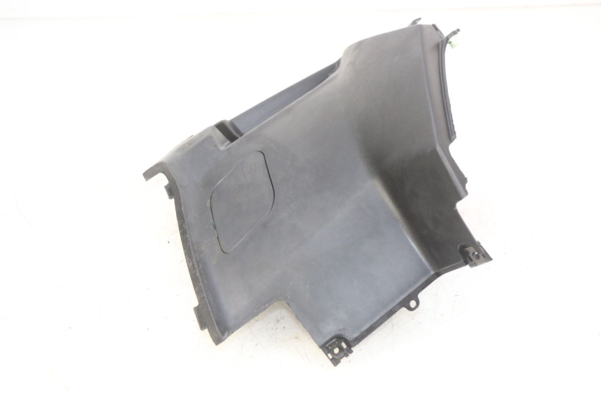 photo de RECHTER ZIJDE ONDERZITDEKSEL PEUGEOT KISBEE 2T 50 (2010 - 2017) - Andere kijkhoek