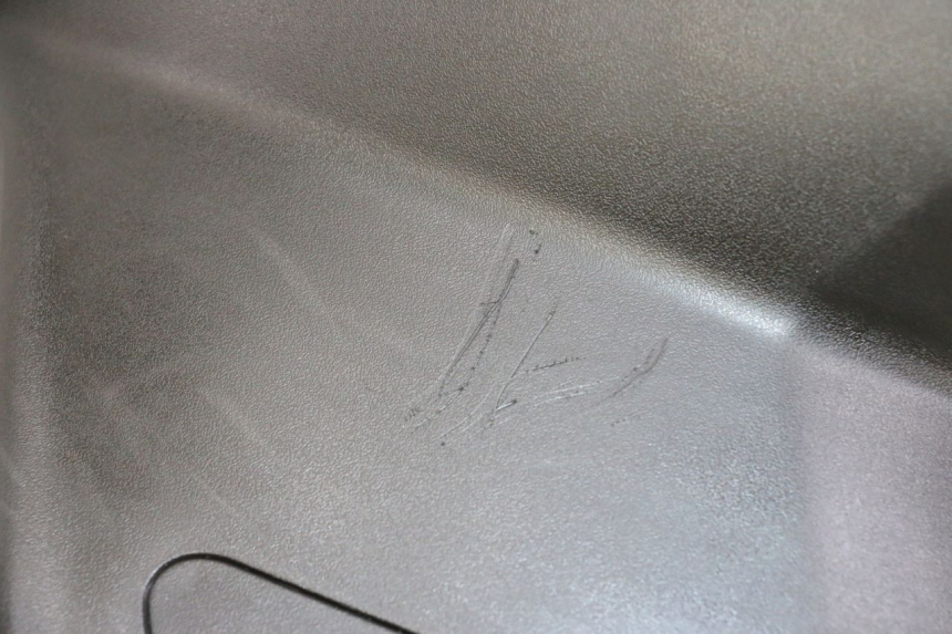 photo de RECHTER ZIJDE ONDERZITKAP PEUGEOT KISBEE 2T 50 (2018 - 2022) - Overzicht