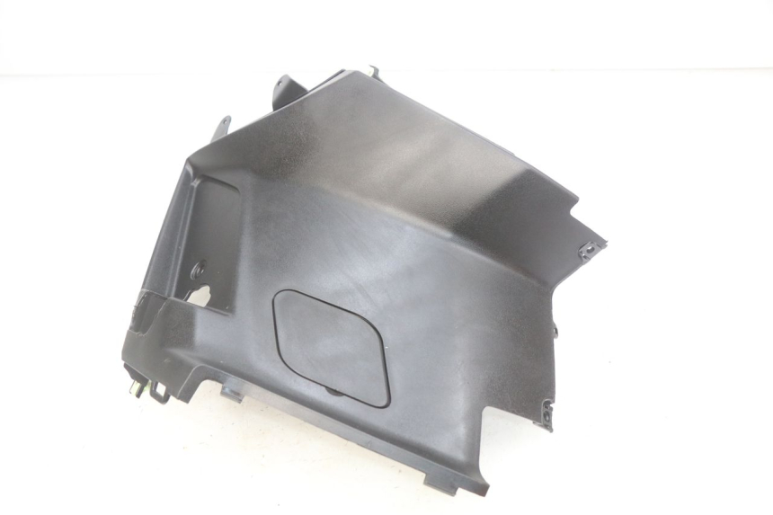 photo de RECHTER ONDERZITKAP PEUGEOT KISBEE 4T 50 (2018 - 2022) - Zoom op gebruiksstaat