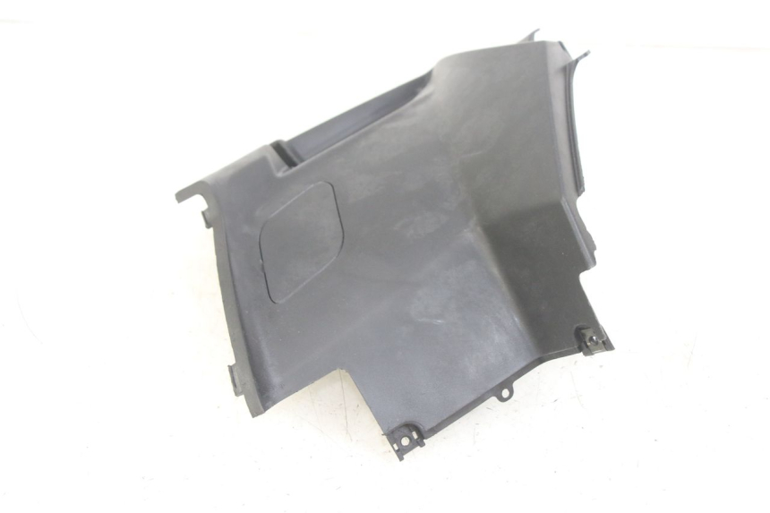 photo de RECHTER ONDERZITJEKAP PEUGEOT KISBEE 4T 50 (2010 - 2017) - Andere kijkhoek