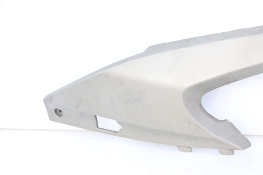 photo de RECHTER ZITPLAATDEKSEL KYMCO XCITING 500 (2007 - 2010) - Markeringen en referenties