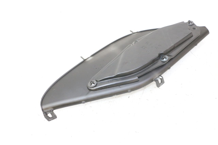 photo de RECHTER ZITPLAATDEKSEL PIAGGIO MP3 HPE 310 (2024 - 2025) - Zoom op gebruiksstaat