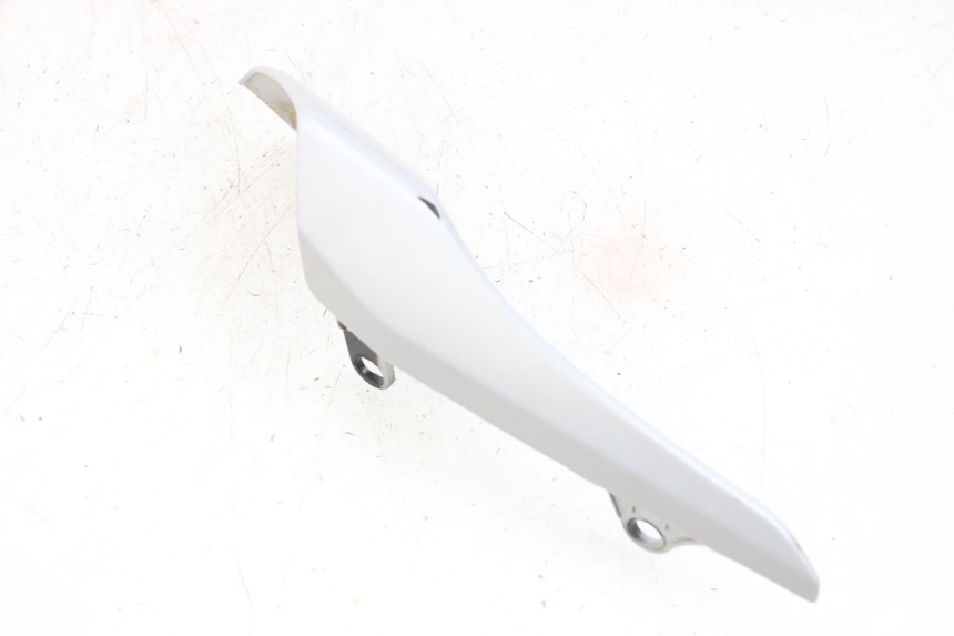 photo de RECHTER ZIJDE ONDERZITKAP YAMAHA MT-07 MT07 ABS 700 (2018 - 2020) - Bevestigingspunten