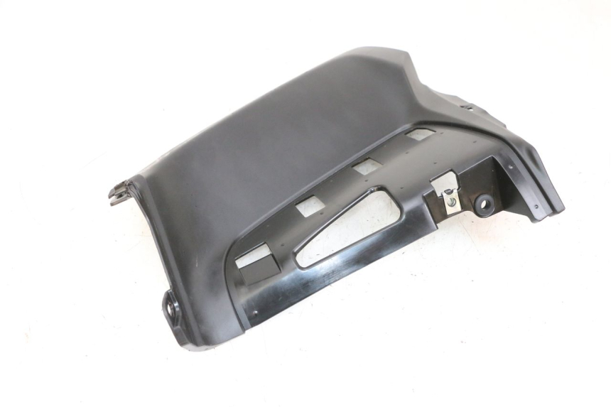 photo de RECHTER ZITPLAATDEKSEL YAMAHA NEO'S CORE 1 (2022 - 2026) - Kenmerkende details