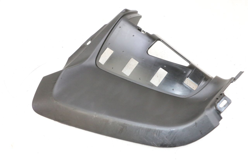 photo de RECHTER ZITPLAATDEKSEL YAMAHA NEO'S CORE 1 (2022 - 2026) - Focus op structuur