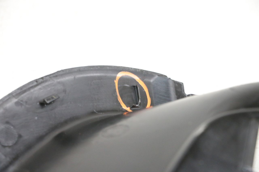 photo de RECHTER ZITPLAATDEKSEL YAMAHA NEO'S CORE 1 (2022 - 2026) - Andere kijkhoek