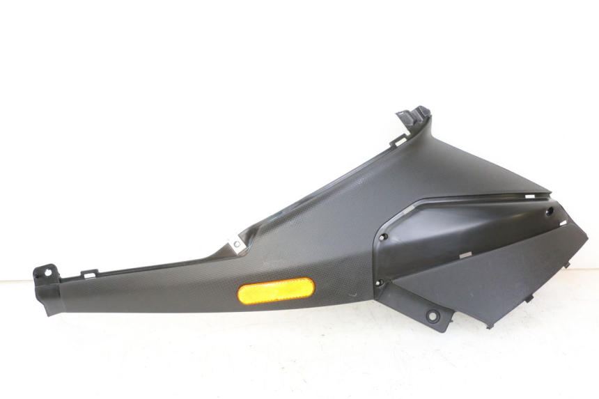 photo de RECHTER ZIJDE ONDERZITPLAATDEKSEL PIAGGIO NRG POWER PUREJET 50 (2018 - 2021) - Hoofdaanzicht