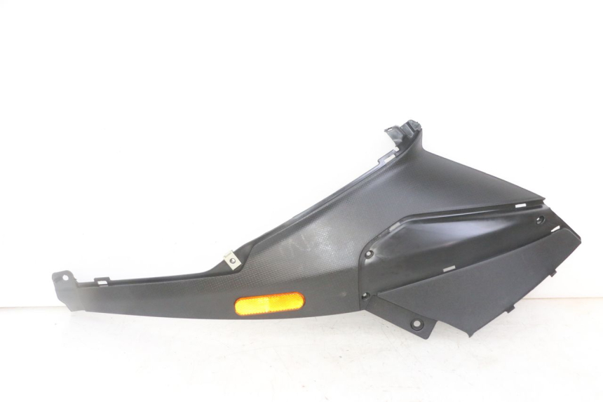 photo de RECHTER ZIJDE ONDERZITPLAATDEKSEL PIAGGIO NRG POWER PUREJET 50 (2018 - 2021) - Hoofdaanzicht