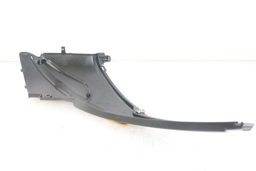 photo de RECHTER ZIJDE ONDERZITPLAATDEKSEL PIAGGIO NRG POWER PUREJET 50 (2018 - 2021) - Zoom op gebruiksstaat