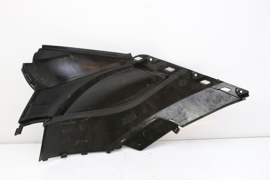 photo de RECHTER ZITBANKKAPJE KEEWAY OUTLOOK 125 (2007 - 2013) - Zoom op gebruiksstaat