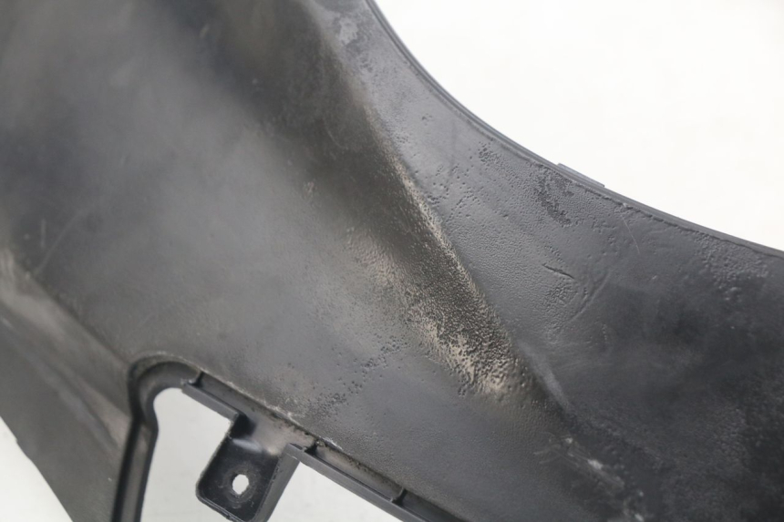 photo de RECHTER ZIJDE ONDERZITKAP MBK OVETTO 2T 50 (2007 - 2017) - Detail van het onderdeel