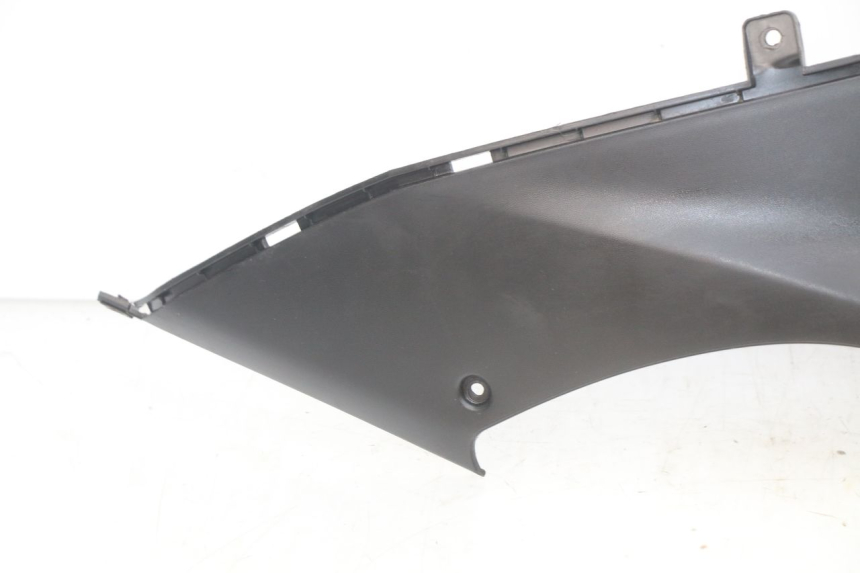 photo de RECHTER ZIJDE ONDERZITKAP MBK OVETTO 2T 50 (2007 - 2017) - Bevestigingspunten